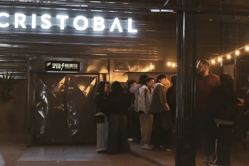 Ambiente en Cristobal Bar