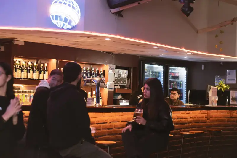 Ambiente en Cristobal Bar