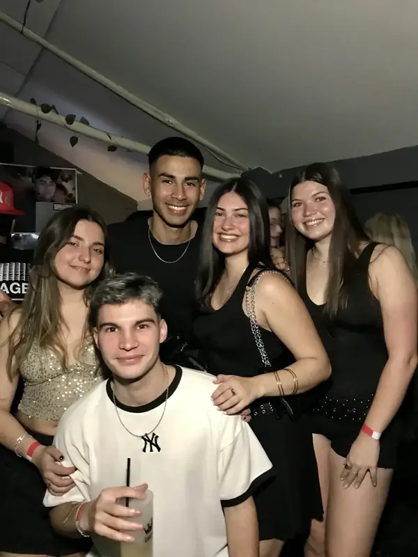 Ambiente en Cristobal Bar